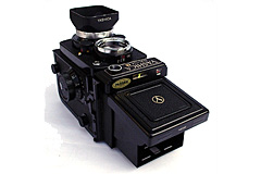 Yashica Mat 124G