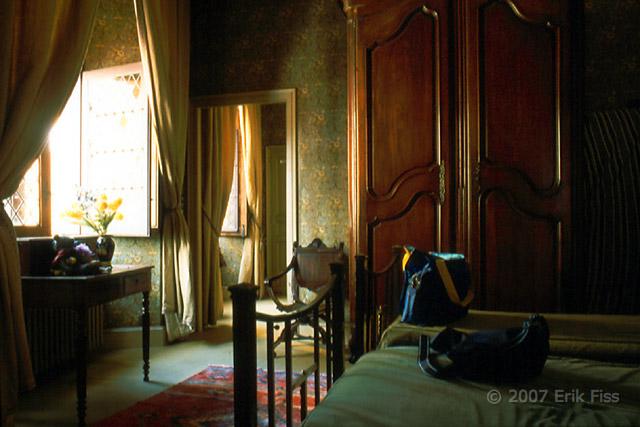 Sarlat-la-Caneda - click to continue