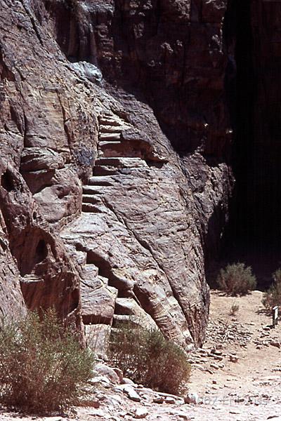 Petra - click to continue