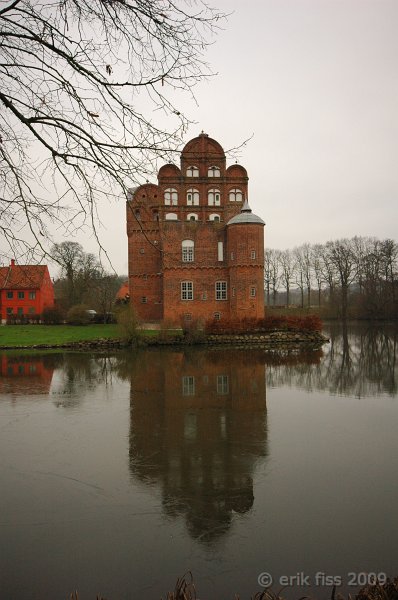 Hesselagergaard - click to continue