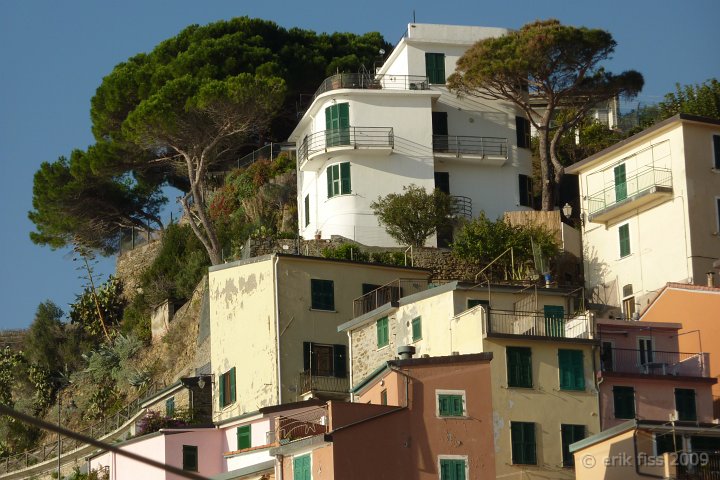 Riomaggiore - click to continue