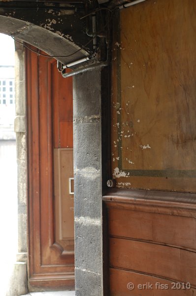 Besancon - click to continue
