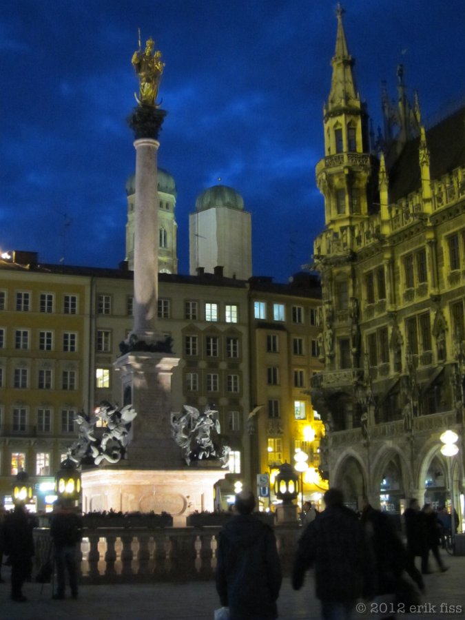 München - click to continue