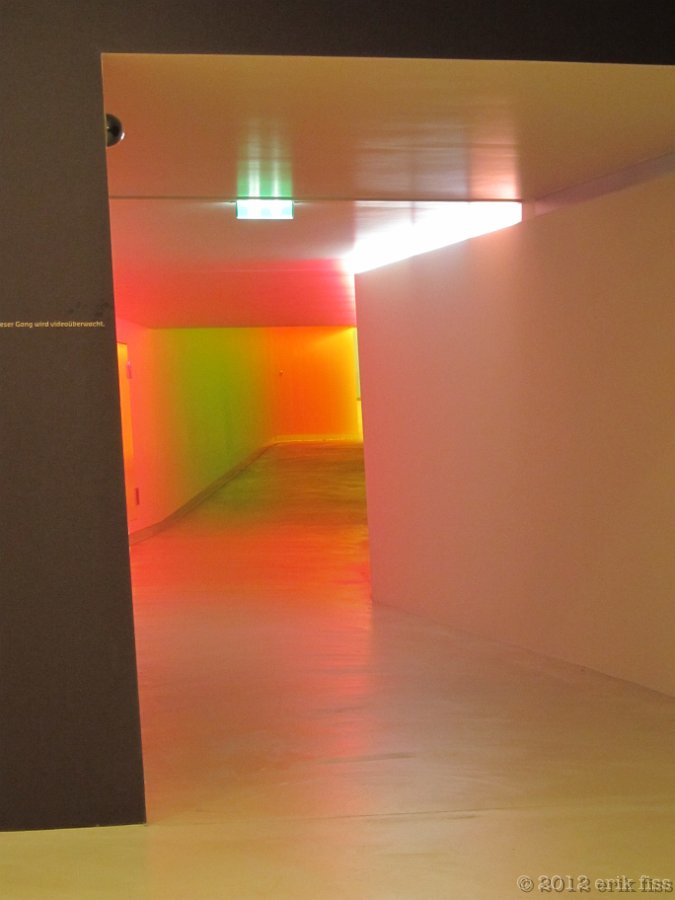 Basel, Kinderspital - click to continue