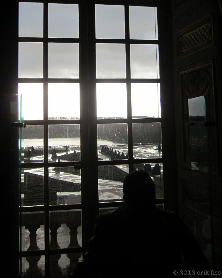 Versailles - click to continue