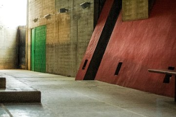 20100214n080-2
