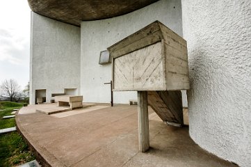 20120406n005-2
