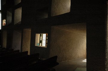 20120406n027e-2