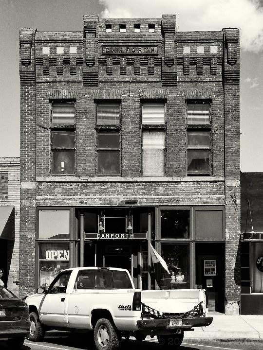 Livingston, MT - click to continue