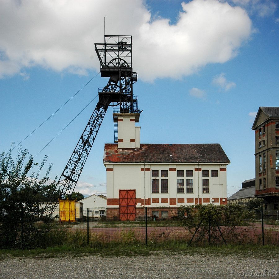 20080914n019 - click to continue